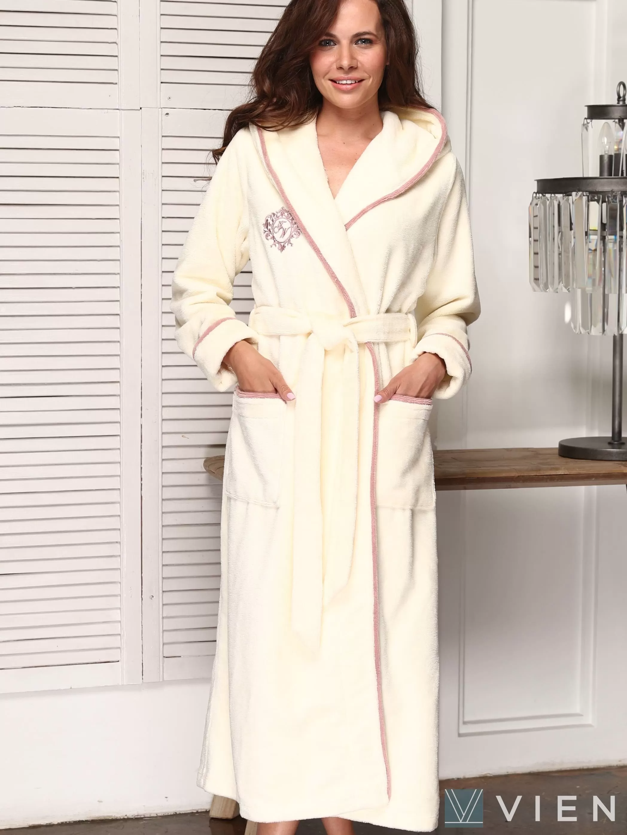 Халат женский БАМБУК велюровый JULIETTE цвет Крем