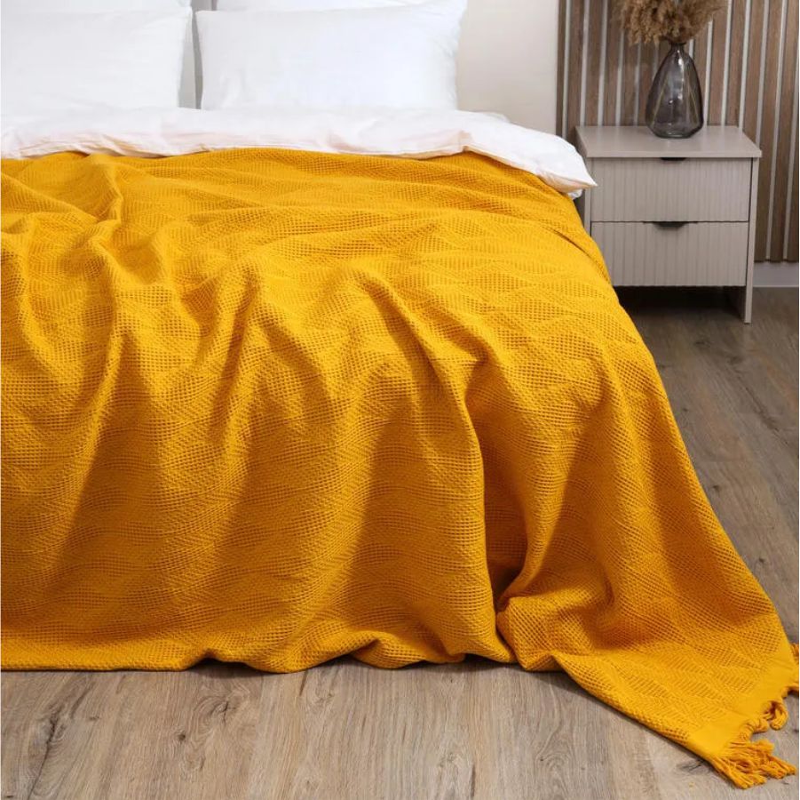 Покрывало-простыня вафельное "Ромбы" горчичное